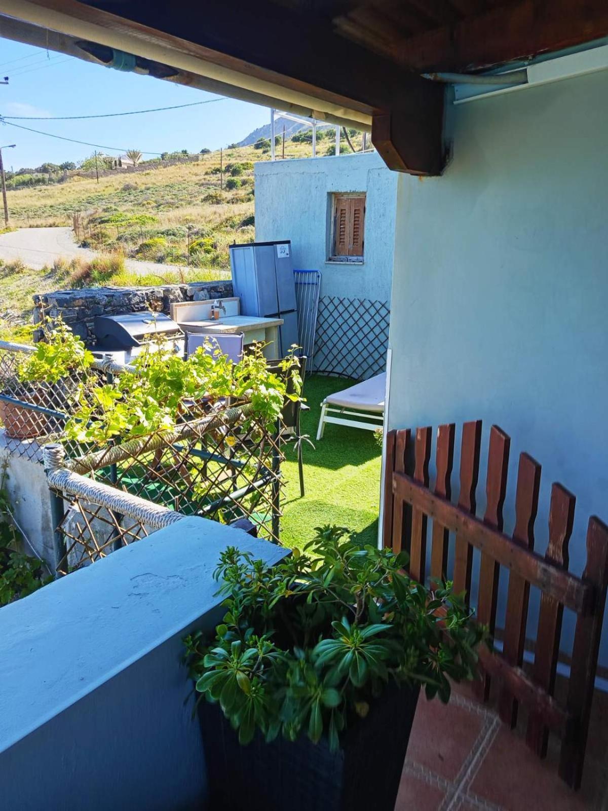 Tholos Alexandra's Beachfront House Holiday home *